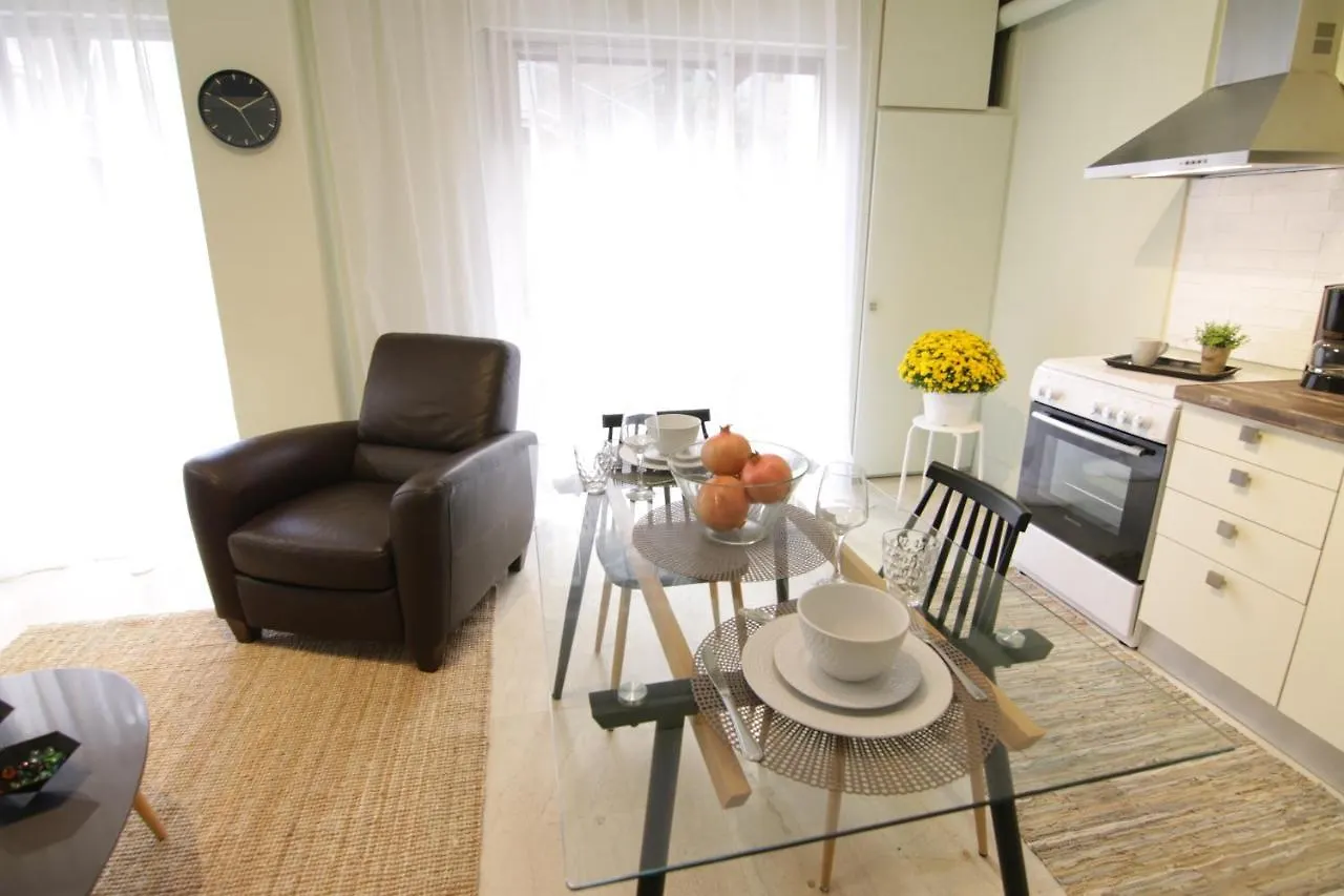 Katerina'S Central Apt Салоники Греция